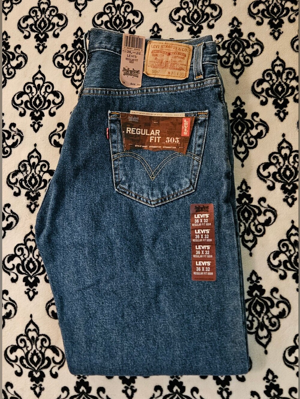 Levi's Men's Regular Fit 505 Blue Jeans